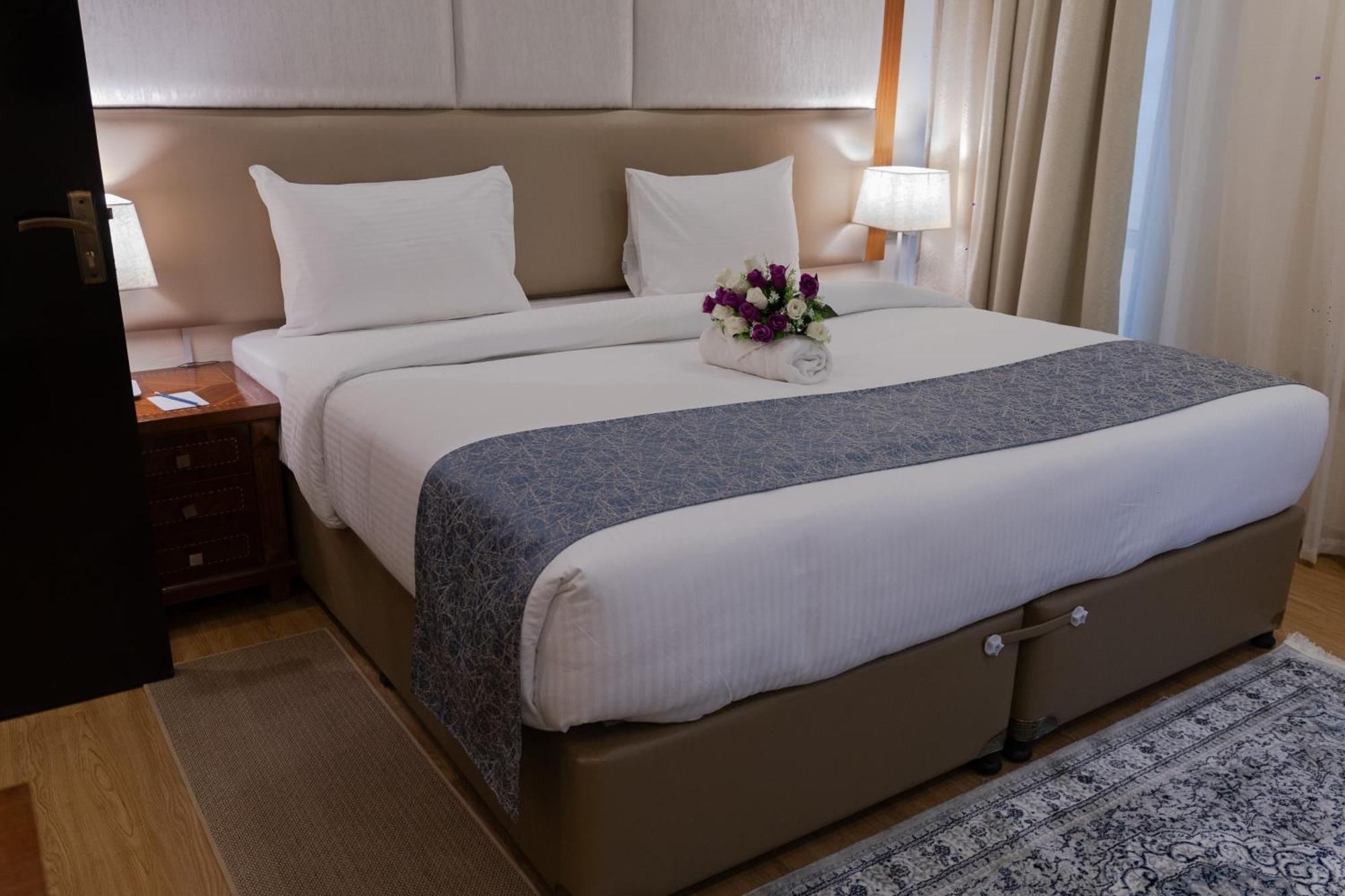 Vendome Plaza Hotel ดูไบ ภายนอก รูปภาพ